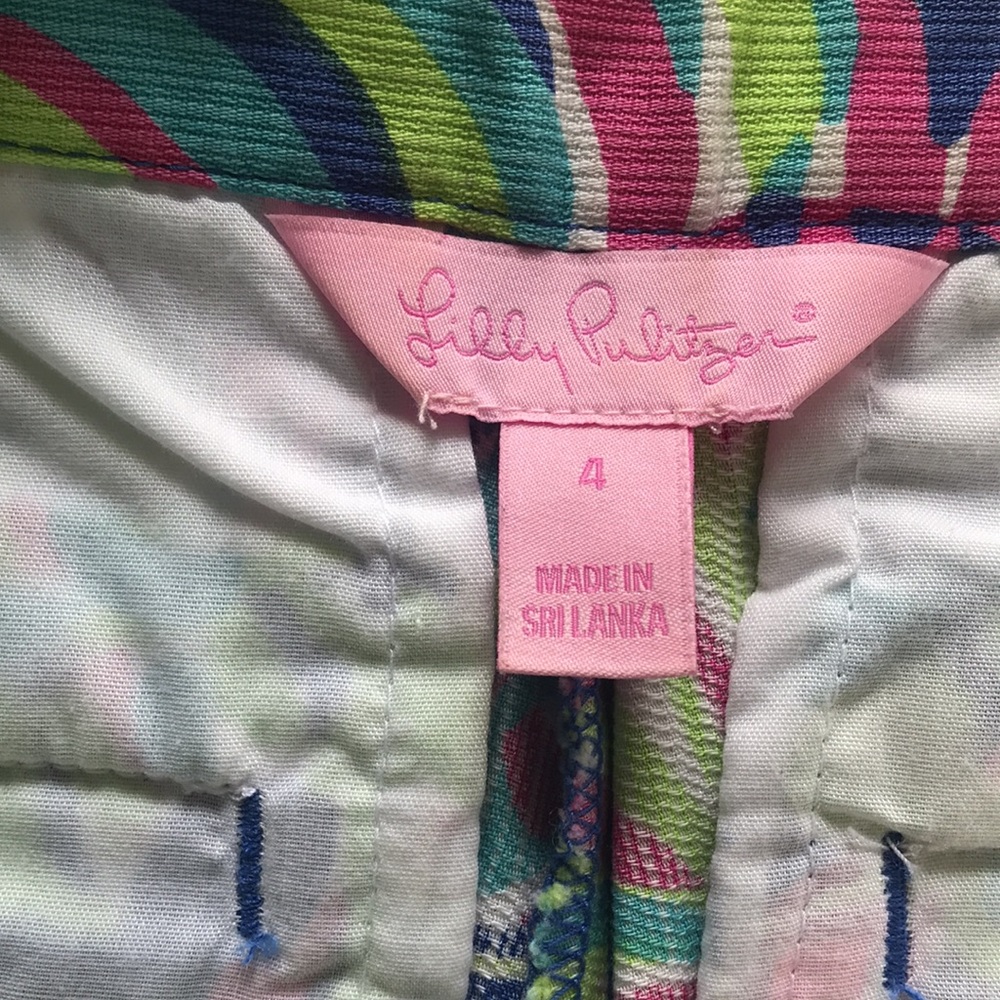 Shorts - Picture 6 of 9